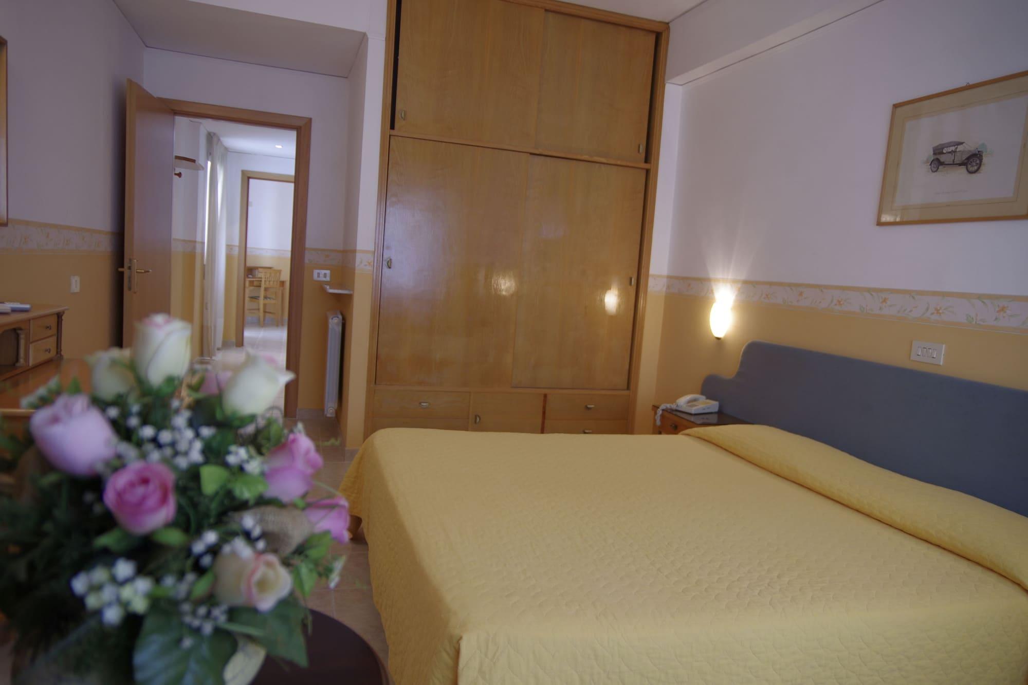 Tennis Hotel Pozzuoli Exterior foto